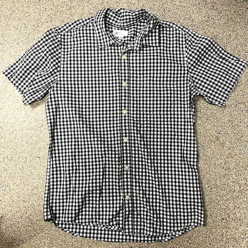 Gap Button Down Shirt Short Sleeve Black White Gingham Plaid Men’s Small EUC